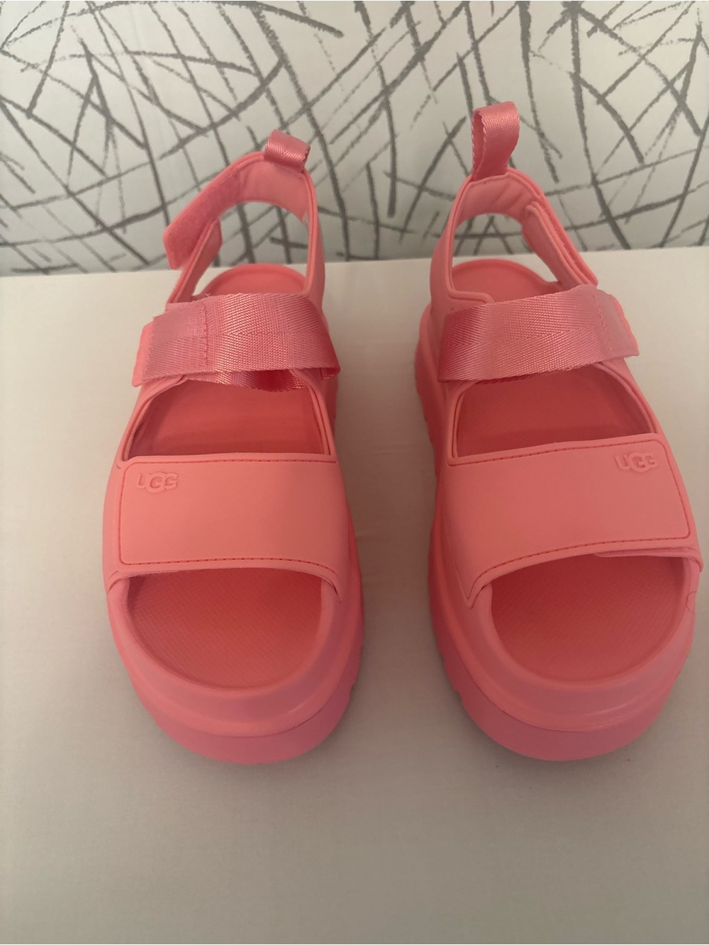 UGG Goldenglow Sandals - Tropical Pink (Size 9)